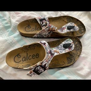 Womens sandals size 9